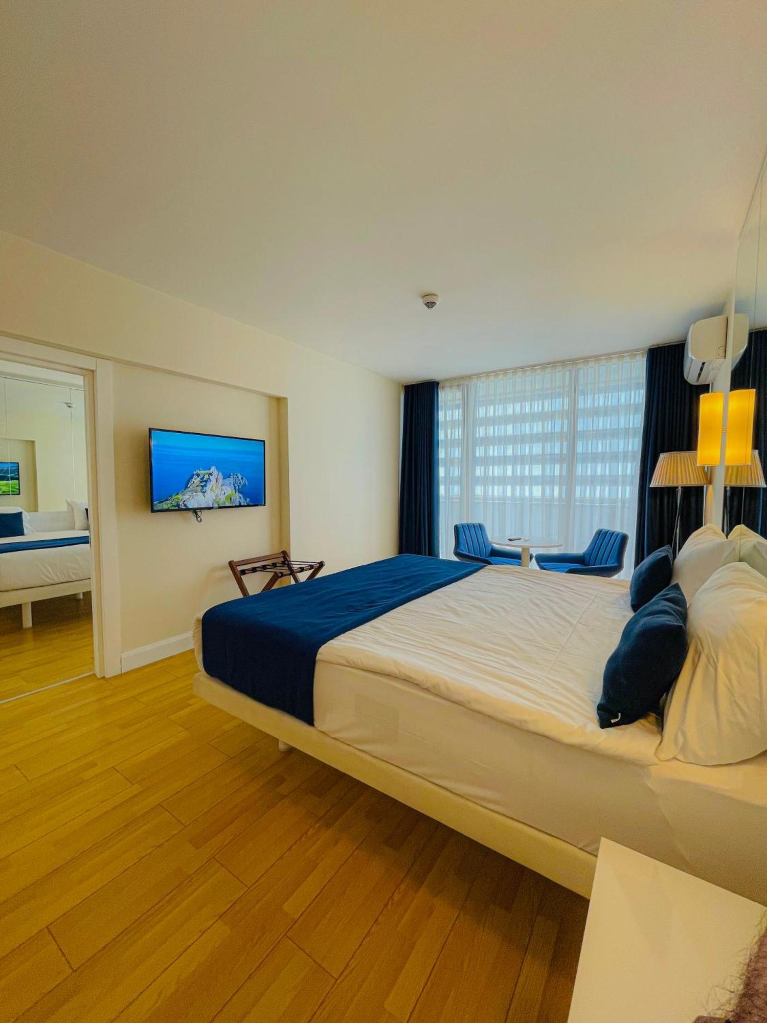 Luxury Batumi Hotel Eksteriør billede